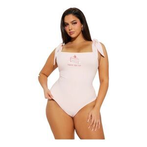 Fashion Nova The sweetest cherry pie Bodysuit Pink NWT‎ Size Medium
